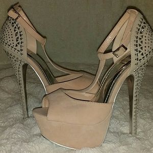 Ankle strap blush/nude heels